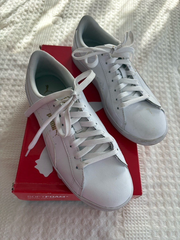 Puma Women’s White Low-Top Leather Sneakers With Subtle Gold Logo